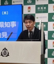 Gunma Gov. Ichita Yamamoto is seen at a press conference at the Gunma Prefectural Government building on Jan. 25, 2024. (Mainichi/Ryuko Tadokoro)