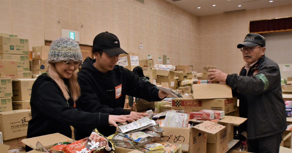 恩返ししたい」 熊本地震で被災の若者、石川で復興支援に奮闘 | 毎日新聞