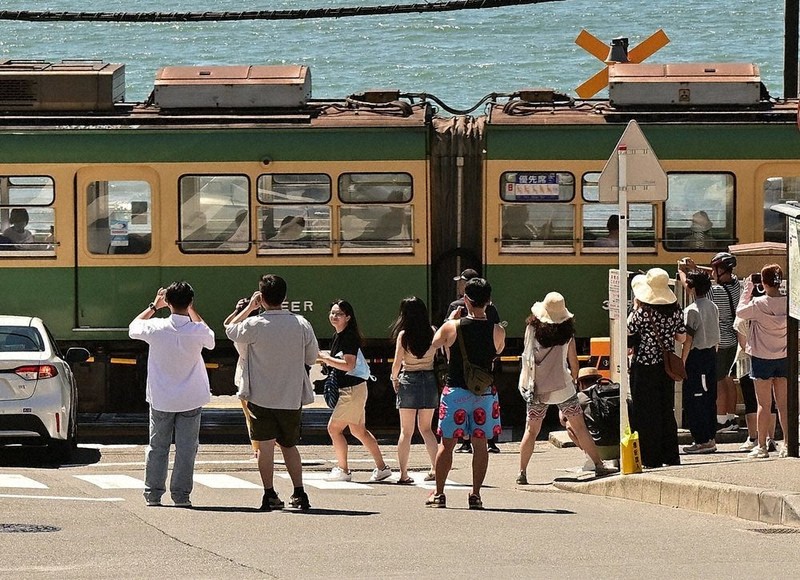スラムダンク聖地 江ノ電・鎌倉高校前駅 外国人観光客、マナー改善
