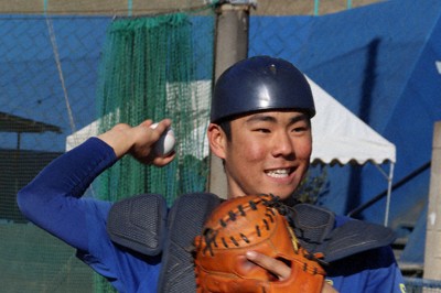 下剋上で頂へ－'24センバツ・中央学院：選手紹介 蔵並龍之介投手 2年