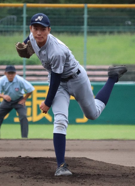 京都外大西　公式戦野球部ユニホーム 京都外大西が決勝進出 上羽功晃監督は87年センバツで英語用いた