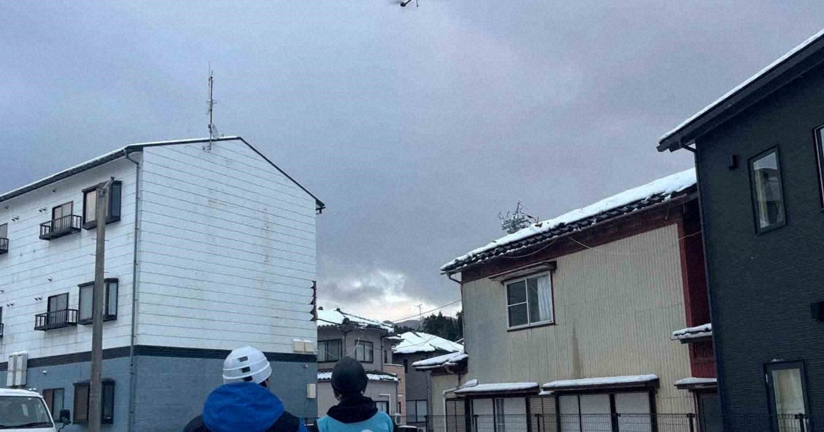 能登半島地震「もっと早く飛べたはず」 ドローン操縦士がみた課題