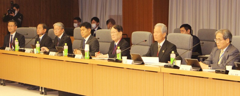 専用　有識者会議様 座長、防衛費のさらなる増額可能性言及 防衛省有識者会議初会合 | 毎日新聞