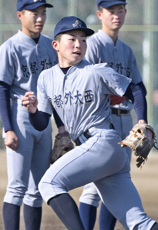 センバツ 京都外大西、京都国際 選手紹介／4 ／京都 | 毎日新聞