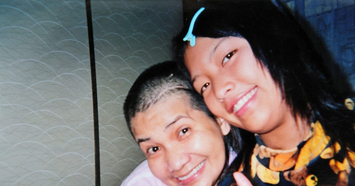 私らしく」絶望で見た光 32歳、元ヤングケアラーの告白 [写真特集1/8