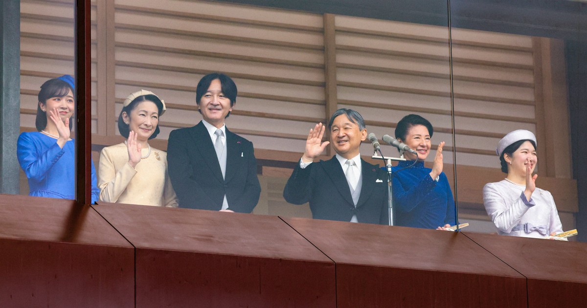 皇室スケッチ：「厳しい寒さの中…」雨の一般参賀 天皇陛下が語りかけた