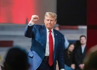 トランプ氏の再登板に金融市場は神経をとがらせる(Bloomberg)