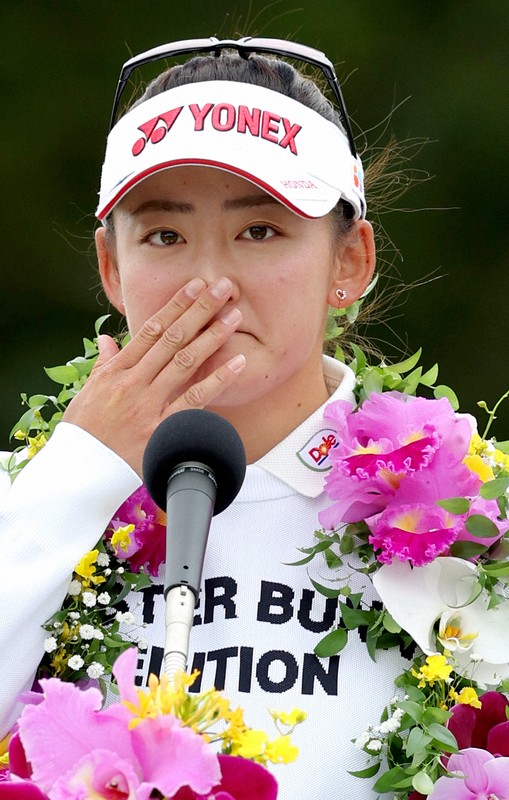 岩井千怜が優勝 沖縄・ダイキンオーキッド [写真特集1/12] | 毎日新聞