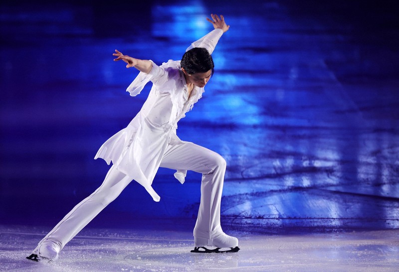 羽生結弦さん 被災地照らす「希望」の演目 [写真特集1/5] | 毎日新聞
