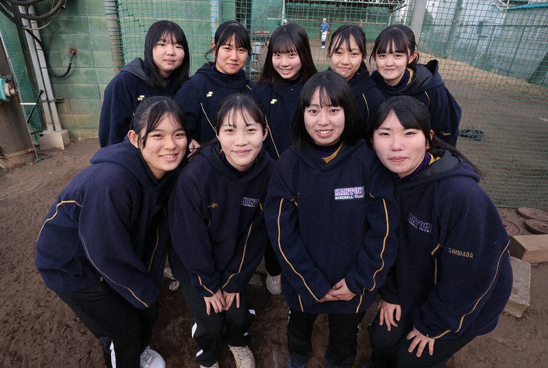 センバツ高校野球 全力で選手支える「ナイン」 関東一・女子マネジャー
