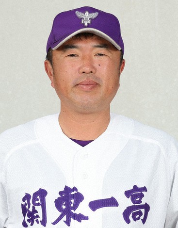 関東一の米沢貴光監督＝千葉県白井市で2024年2月1日、渡部直樹撮影