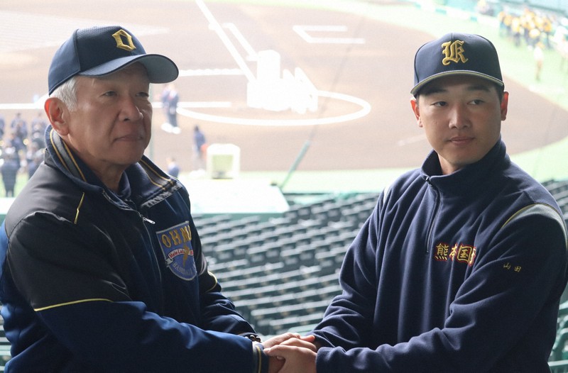 センバツ高校野球 18日初戦迎える近江、熊本国府 監督対談 | 毎日新聞