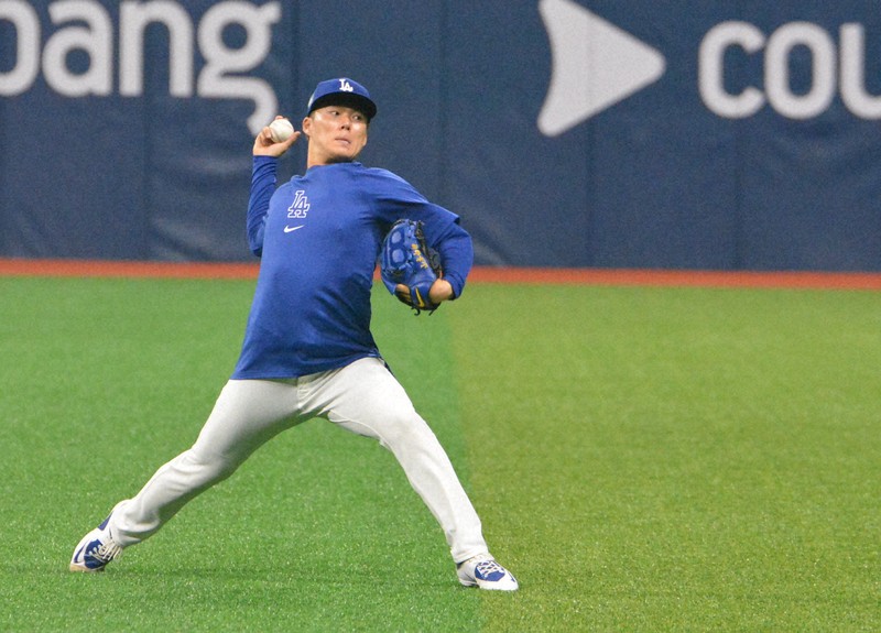 斎藤隆投手　ドジャース時代　支給品　スパイク 斎藤隆投手 ドジャース時代 支給品 スパイク 斎藤隆投手