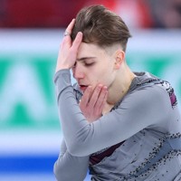 男子SPで演技するカナダのロマン・サドフスキー＝カナダ・モントリオールで2024年3月21日、猪飼健史撮影