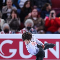 男子SPで演技する宇野昌磨＝カナダ・モントリオールで2024年3月21日、猪飼健史撮影