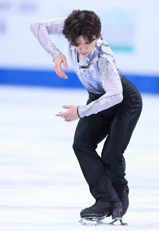 男子SPで演技する宇野昌磨＝カナダ・モントリオールで2024年3月21日、猪飼健史撮影