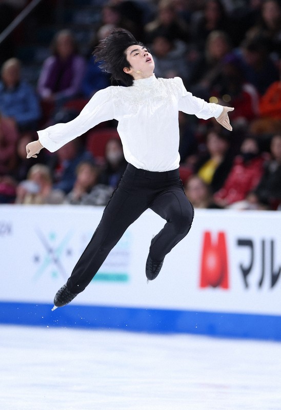 男子SPで演技する韓国の車俊煥＝カナダ・モントリオールで2024年3月21日、猪飼健史撮影