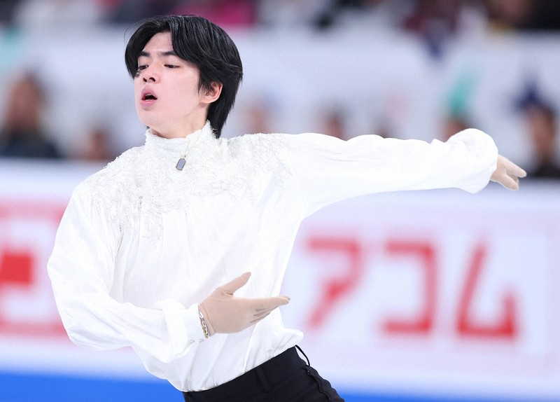 男子SPで演技する韓国の車俊煥＝カナダ・モントリオールで2024年3月21日、猪飼健史撮影