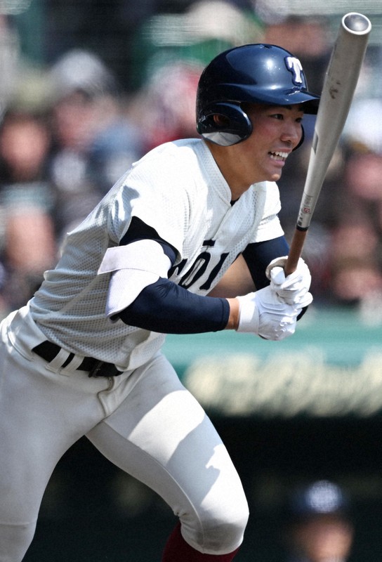 大阪桐蔭が北海を降す 西谷監督の勝利数、最多タイに センバツ