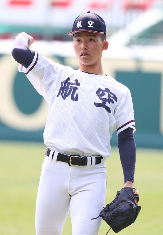 日本航空石川の被災球児 父から譲り受けたグラブで挑むセンバツ | 毎日新聞