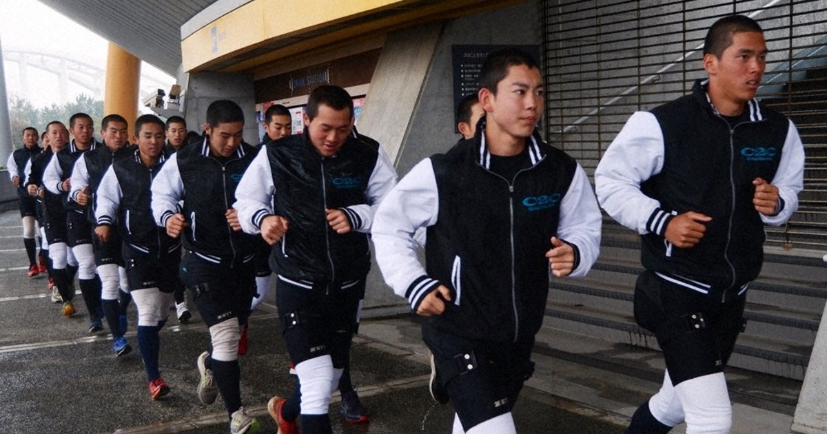 センバツ高校野球 2回戦、あすに順延 山梨学院、室内練習で調整 ／山梨
