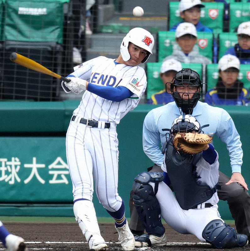センバツ高校野球 健大高崎、7年ぶり8強 相手のスキ逃さず快勝 ／群馬