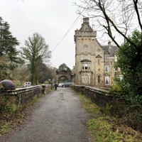 犬が飛び降りるとされるオーバートゥーン橋＝英北部スコットランド・ダンバートンで2024年2月20日、篠田航一撮影