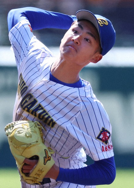 センバツ高校野球 中央学院、初の8強 総力戦で猛追振り切る ／千葉