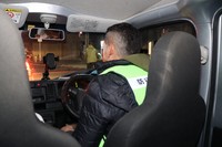 A Kurdish man patrols the streets at night in Kawaguchi, Saitama Prefecture, on Nov. 29, 2023. (Mainichi/Takuro Tahara)