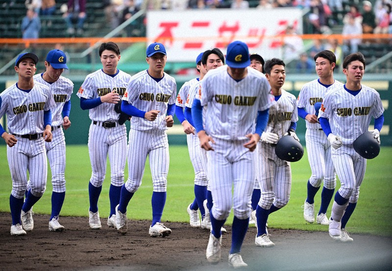センバツ高校野球 中央学院、勢い及ばず 粘りの野球、最後まで ／千葉