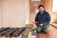 今も匂いが残る部屋、帰れない 輪島塗蒔絵師の優しい夫が犠牲に | 毎日新聞