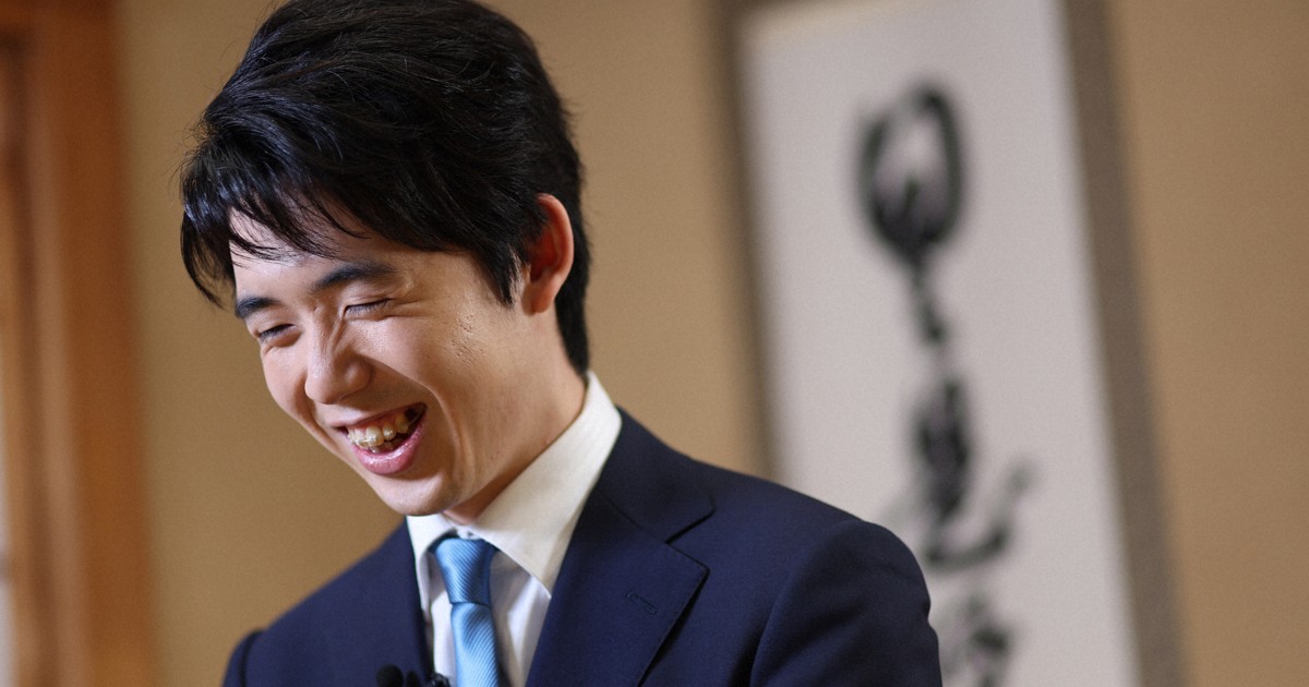ISSY1519 900個限定 藤井聡太 第49期 新人王 フィギュア 2025年最新】藤井聡太 ボブルヘッドの人気アイテム - メルカリ