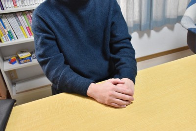 元妻からのDV被害について語る男性＝徳島県で川原聖史撮影