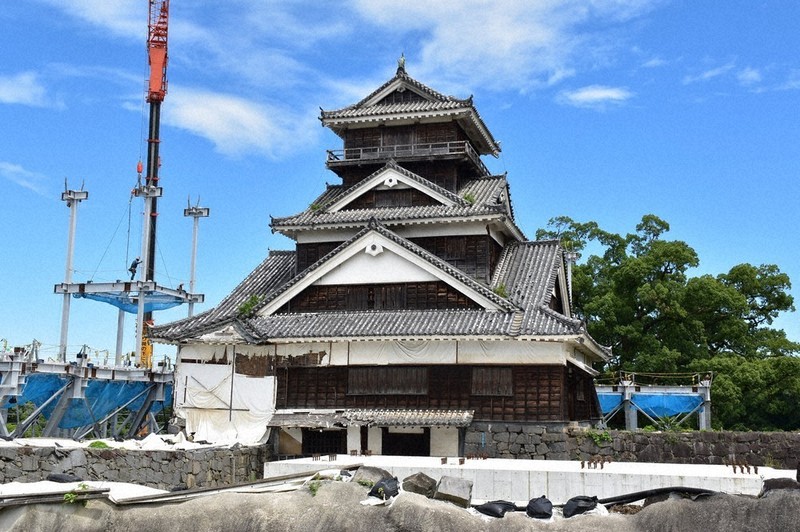 宇土櫓の復旧、眺めて 熊本地震で損傷 月に一度、特別公開 初回は14日
