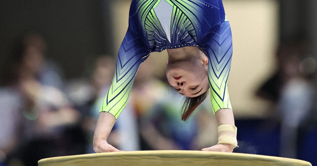 全日本体操個人総合選手権 女子決勝 [写真特集7/31] | 毎日新聞