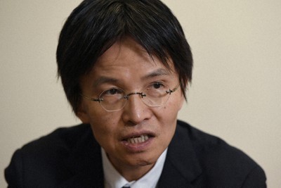 インタビューに答える森亮二弁護士＝東京都港区で2024年3月26日、宮本明登撮影