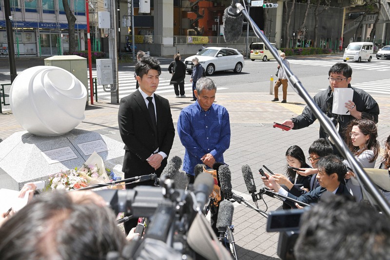 現場で追悼 池袋暴走事故から5年 [写真特集1/10] 毎日新聞