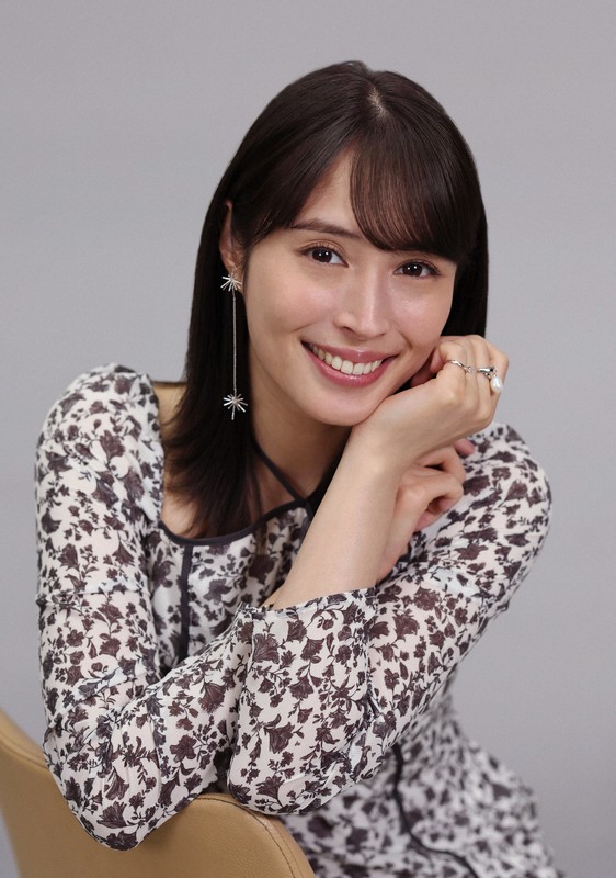 人を愛することに向き合う 広瀬アリスさん フジ「366日」主演