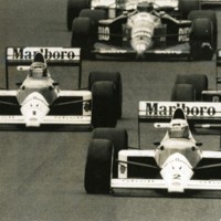 音速の貴公子」アイルトン・セナ没後30年 企画展に込めた思い [写真