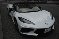 米国を代表するスポーツカー、GMの「シボレーコルベット」＝東京都内で2024年4月18日、川口雅浩撮影