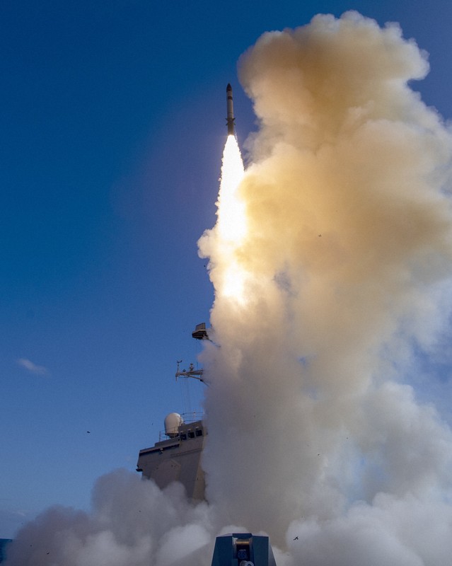 日米、新型迎撃ミサイルに4700億円 中露朝の極超音速弾に対応