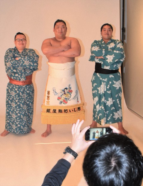 尊富士関　伊勢ヶ濱部屋　相撲　浴衣　反物　和柄　粗布　まあるいトートバッグ③ 大相撲~伊勢ヶ濱部屋、浴衣反物