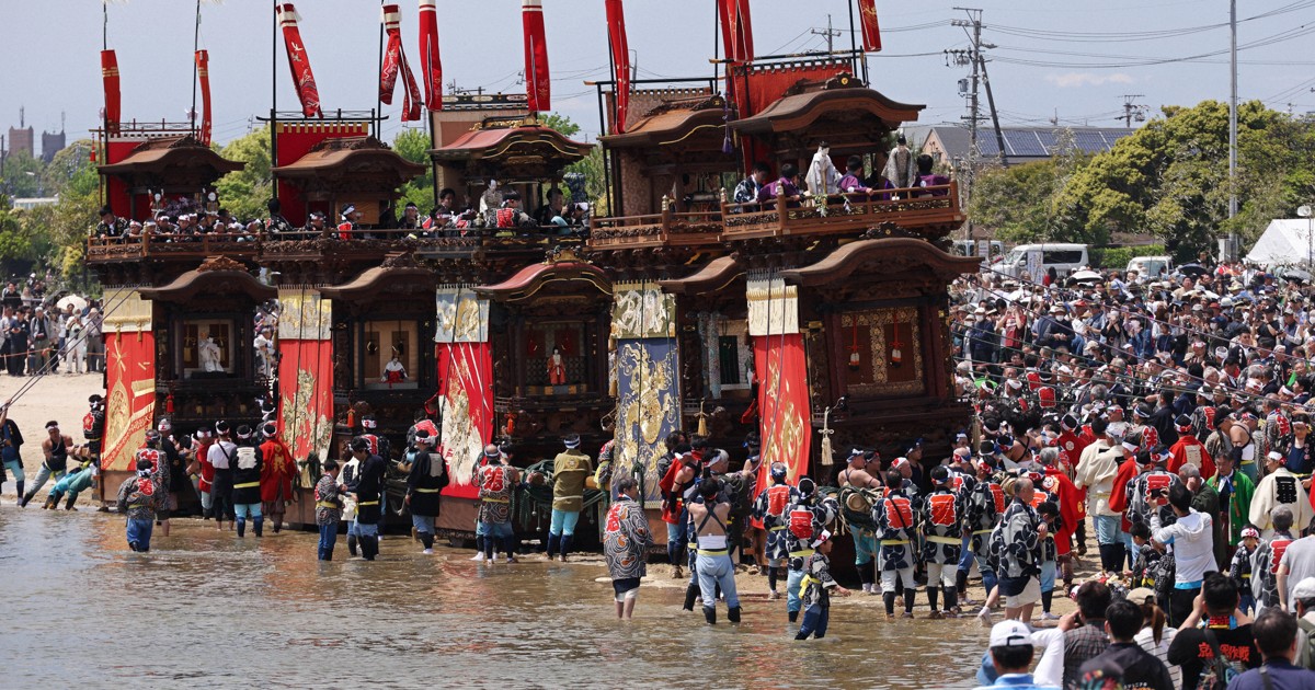 亀崎潮干祭が開幕 精巧な彫刻や豪華な刺しゅうの山車が集結 愛知