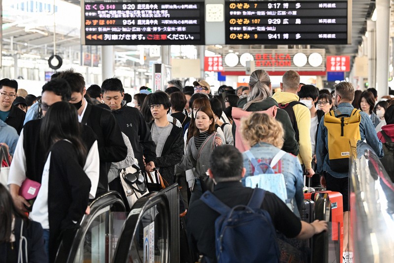 GW混雑 JR新大阪駅 [写真特集9/16] | 毎日新聞