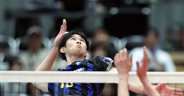 バレーボール様-黒 よろしくお願いいたします 黒鷲旗バレー2024 準決勝 日立Astemo－岡山 ハイライト - YouTube