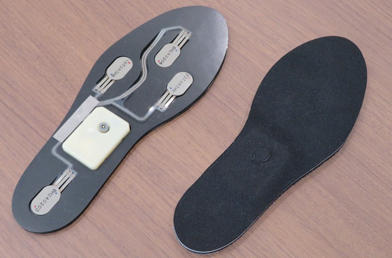 FEELSOL スマートインソール ゴルフ用 FEELSOLE(ゴルフ向けスマートインソール) | New Value Business
