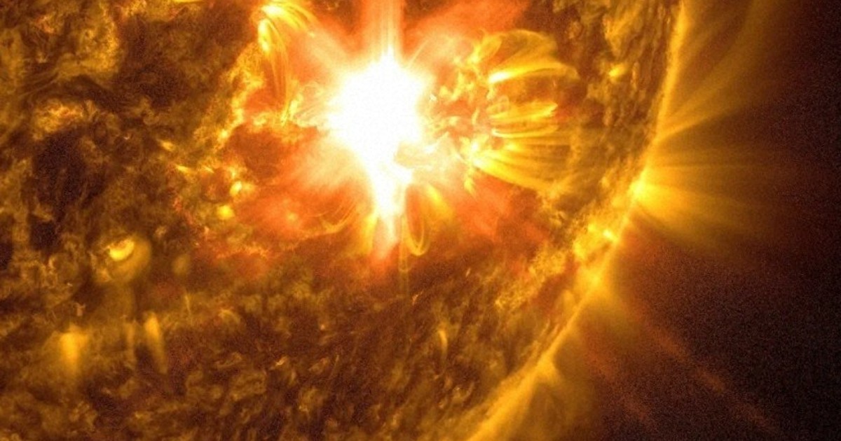 海と太陽の合体