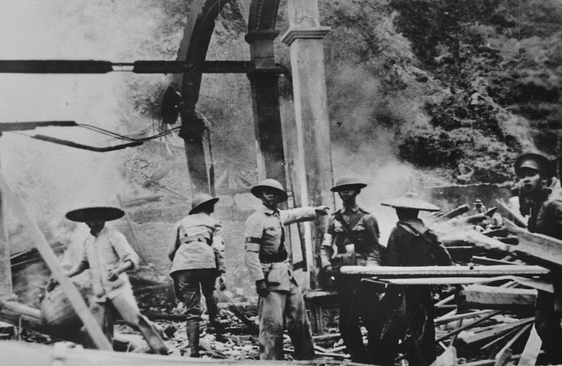 大東亜戦争」 「太平洋戦争」 隣国を忘れた日本 [写真特集1/6] | 毎日新聞