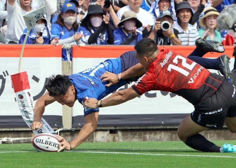 ラグビー プレーオフ 王座奪還「あと一つ」 ワイルドナイツ辛勝 ／埼玉
