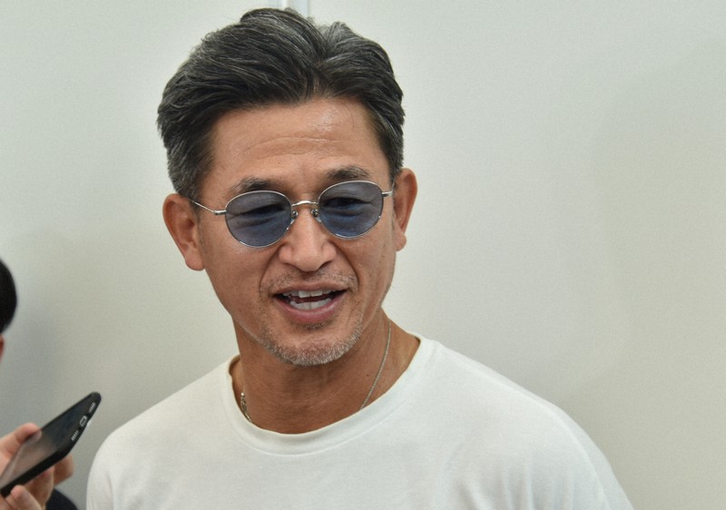 三浦知良選手がポルトガルから帰国 今後は国内復帰も視野 | 毎日新聞